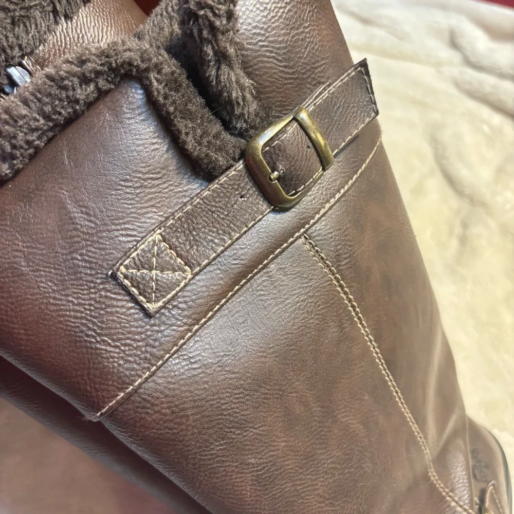 Totes Winter Boots Size 9 Scarlet Brown Faux Fur Lining Calf Height Side Zip
